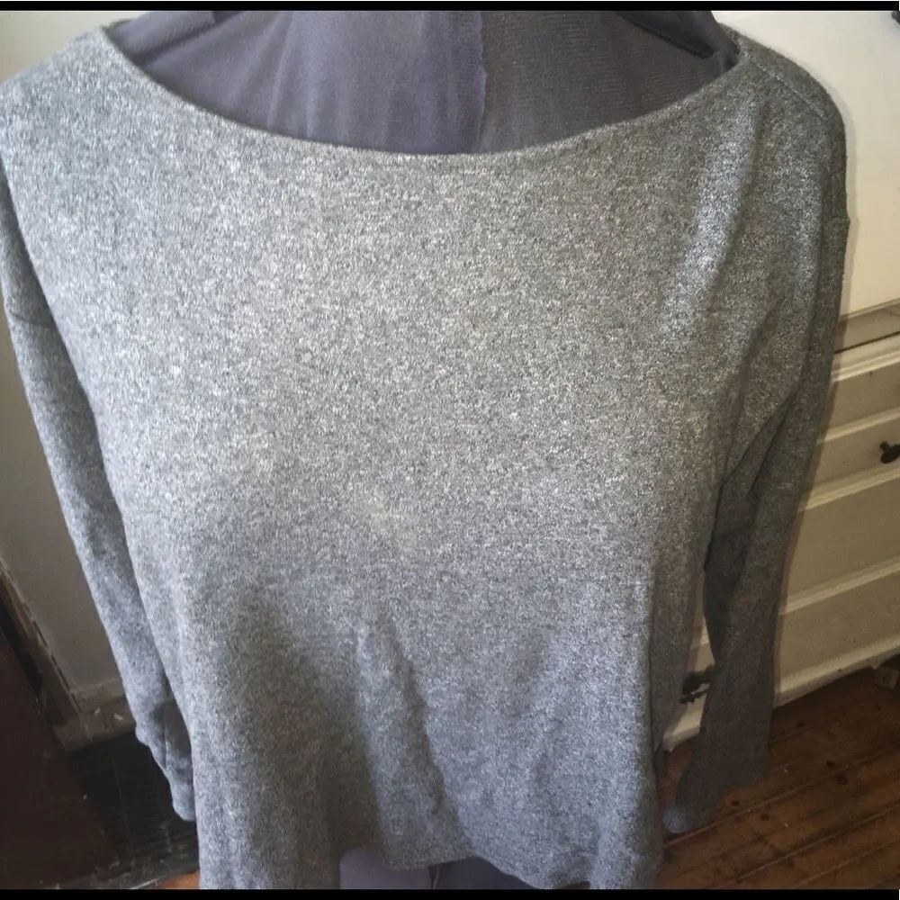 J Jill heathered gray XL cropped long sleeve top